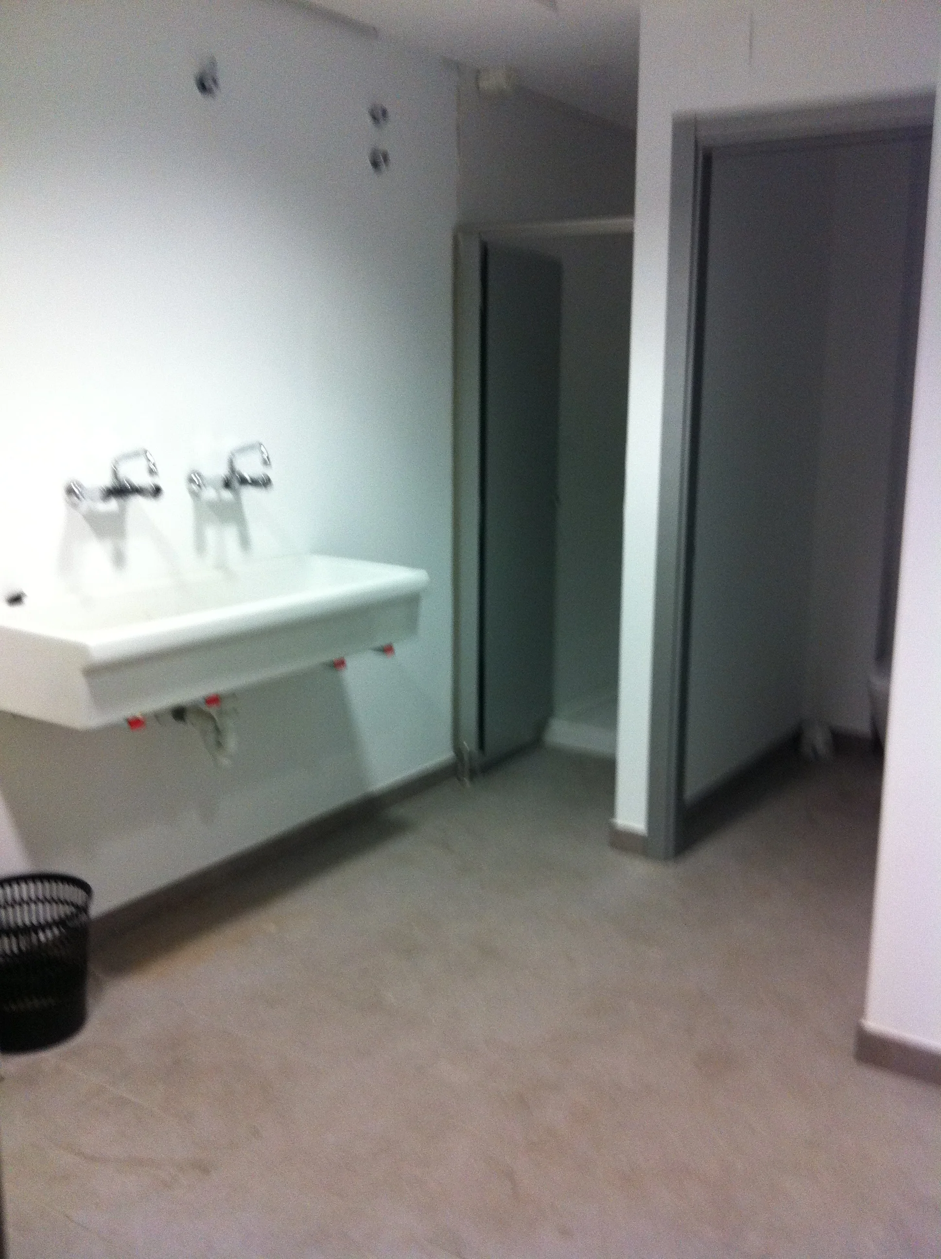 Nau Industrial en venda—La Cellera de Ter