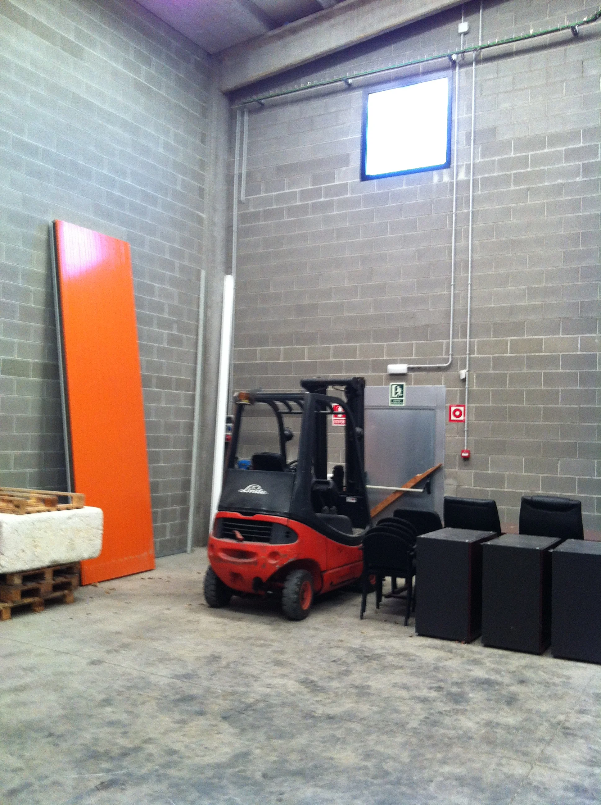 Nau Industrial en venda—La Cellera de Ter